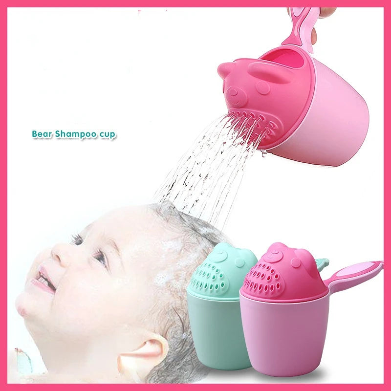 Copo de Enxaguar Cabelo para Bebé – Ideal para Lavar o Cabelo Sem Lágrimas